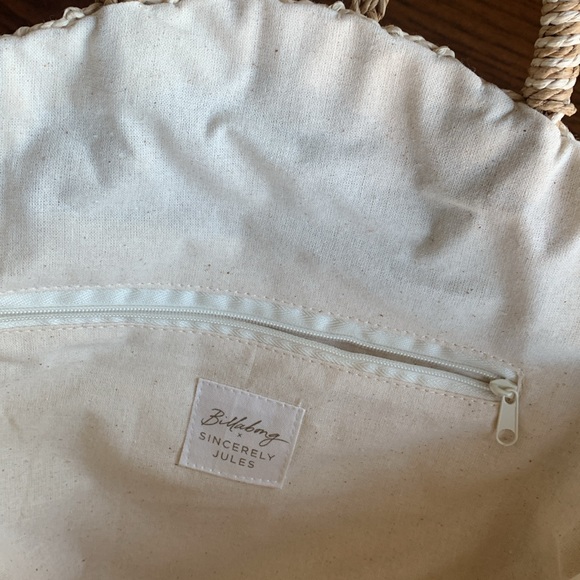 Billabong sincerely Jules Keep it Simple round woven tote w shoulder strap EUC - Picture 5 of 6